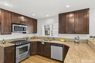 931 A N 97th St, Seattle, WA 98103 - Photo 5