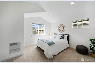 931 A N 97th Street, Seattle, WA 98103 - Photo 19