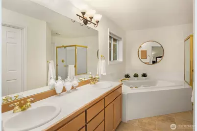 10330 NE 151st Place, Bothell, WA 98011 - Photo 21