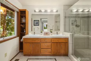 928 Mountain Ln, Edmonds, WA 98020 - Photo 25