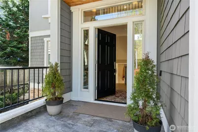 7003 117th Place NE, Kirkland, WA 98033 - Photo 3