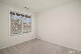 109 2nd St S, Kirkland, WA 98033 - Photo 17