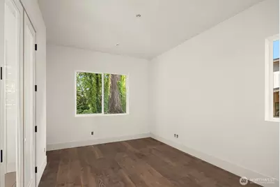 5222 Forest Avenue SE, Mercer Island, WA 98040 - Photo 15