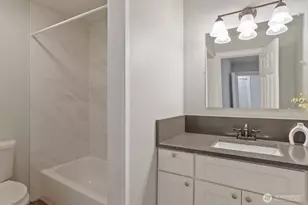 1226 Bellefield Park Ln NW, Bellevue, WA 98004 - Photo 15