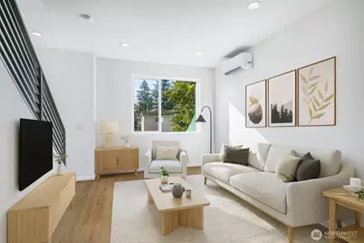 902 N 107th Street, Seattle, WA 98133 - Photo 9