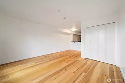 412 11th Avenue #209, Seattle, WA 98122 - Photo 11
