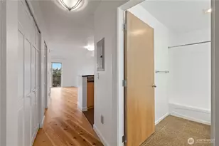 412 11th Ave, Seattle, WA 98122 - Photo 19