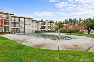 12631 NE 9th Pl, Bellevue, WA 98005 - Photo 29