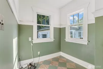 1218 S 4th Street, Tacoma, WA 98405 - Photo 13