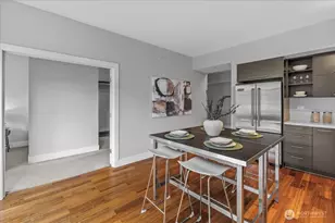 2911 2nd Ave, Seattle, WA 98121 - Photo 13