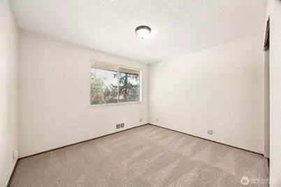 6107 204th Street SW #D2, Lynnwood, WA 98036 - Photo 13