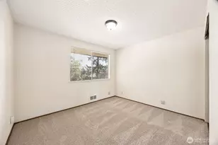 6107 204th St SW, Lynnwood, WA 98036 - Photo 13