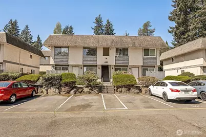 6107 204th Street SW #D2, Lynnwood, WA 98036 - Photo 1
