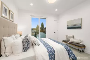 222 D 10th Ave E, Seattle, WA 98102 - Photo 17