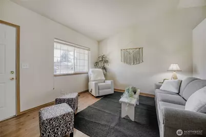 401 Hemlock Court, Sultan, WA 98294 - Photo 3