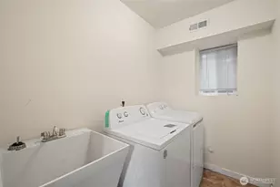 2620 NE 136th St, Seattle, WA 98125 - Photo 35