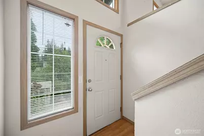 2620 NE 136th Street, Seattle, WA 98125 - Photo 5