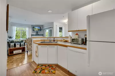 23311 59th Place S #18-6, Kent, WA 98032 - Photo 11