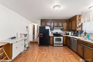 27404 93rd Ave Ct E, Graham, WA 98338 - Photo 9