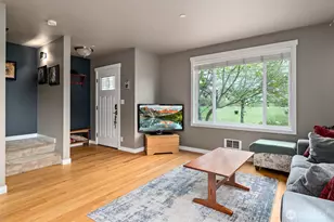 100 Wilkes St NW, Coupeville, WA 98239 - Photo 7