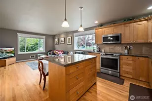 100 Wilkes St NW, Coupeville, WA 98239 - Photo 13