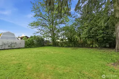 1651 SW 114th Street, Seattle, WA 98146 - Photo 29