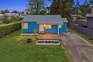 1651 SW 114th St, Seattle, WA 98146 - Photo 1