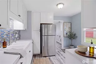 219 South Ln, Tacoma, WA 98404 - Photo 7