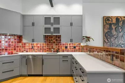 1406 Harvard Avenue #10, Seattle, WA 98122 - Photo 13