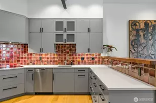 1406 Harvard Ave, Seattle, WA 98122 - Photo 13
