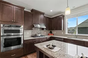 18530 46th Ave SE, Bothell, WA 98012 - Photo 5