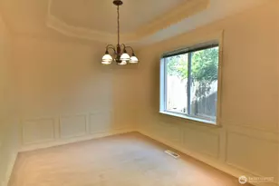 225 161st Pl SE, Bothell, WA 98012 - Photo 5