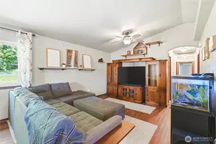 310 Jeff St, Mount Vernon, WA 98274 - Photo 15