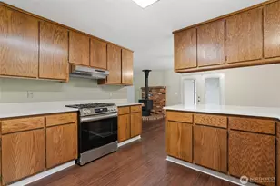7524 208th Pl NW, Stanwood, WA 98292 - Photo 13