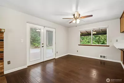 7524 208th Place NW, Stanwood, WA 98292 - Photo 9