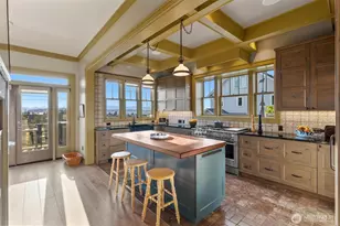 3310 59th Ave SW, Seattle, WA 98116 - Photo 5