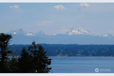 1497 Thompson Drive, Camano Island, WA 98282 - Photo 3