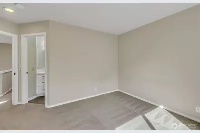 18397 NE 97th Court, Redmond, WA 98052 - Photo 33