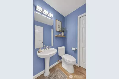 18397 NE 97th Court, Redmond, WA 98052 - Photo 9