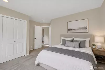 18397 NE 97th Court, Redmond, WA 98052 - Photo 15
