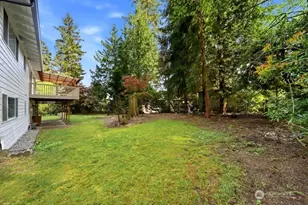 9215 NE 178th St, Bothell, WA 98011 - Photo 27