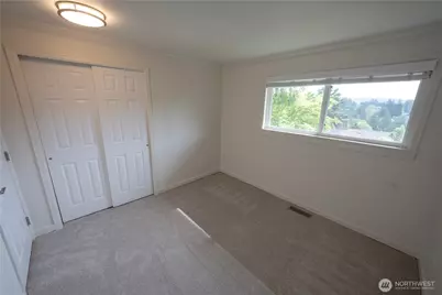 1330 176th Avenue NE, Bellevue, WA 98008 - Photo 15