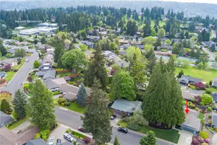 1330 176th Ave NE, Bellevue, WA 98008 - Photo 25
