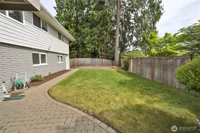 1330 176th Avenue NE, Bellevue, WA 98008 - Photo 23