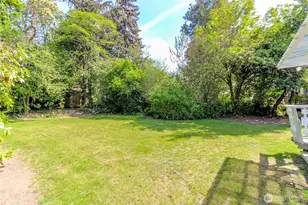 648 SW 107th Ave, Seattle, WA 98146 - Photo 31