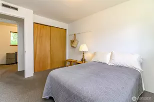648 SW 107th Ave, Seattle, WA 98146 - Photo 21