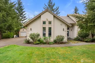 121 E Sterling Dr, Allyn, WA 98524 - Photo 39