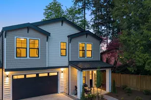 11610 NE 92nd St, Kirkland, WA 98033 - Photo 1