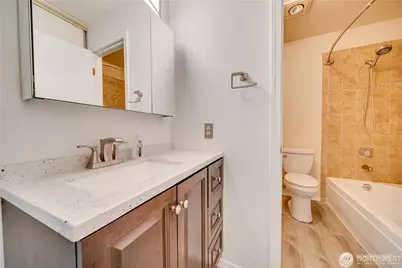 23629 112th Ave SE #E202, Kent, WA 98031 - Photo 11