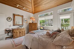 615 NE 4th St, Coupeville, WA 98239 - Photo 27